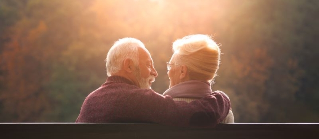 Addressing Midlife Sexuality: From “Couplepause” to “Doublepause”